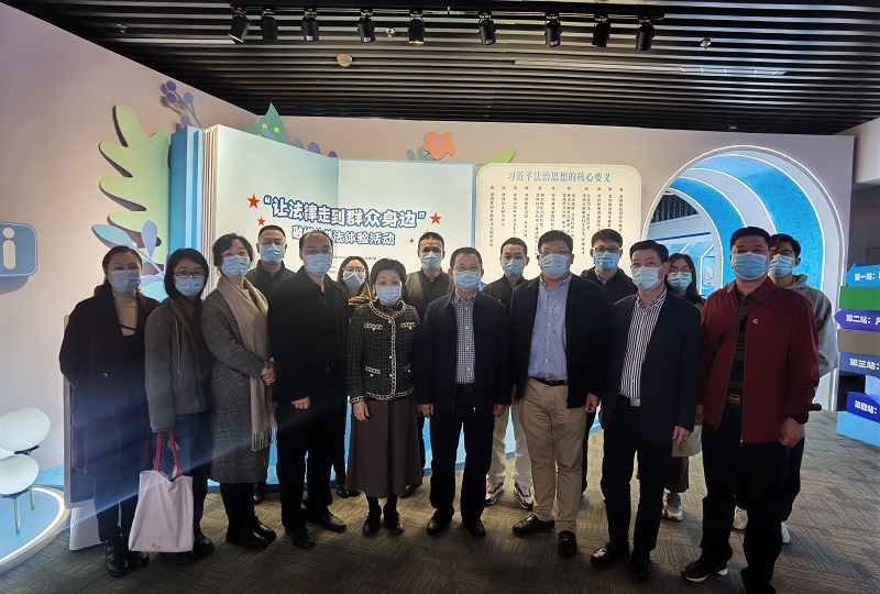 黄播
社会组织管理局组织参加融媒体普法活动2.jpg